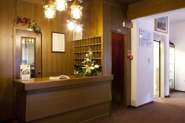 Hotel Europa Pozza di Fassa Exterior foto